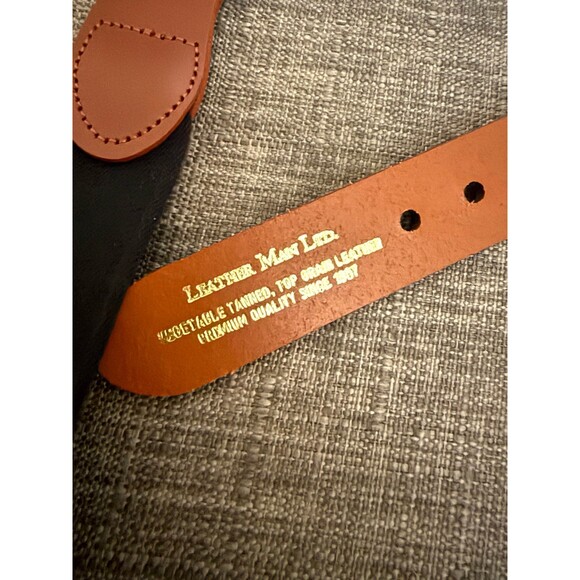 NWT Men's Leather Man LTD Vegetable Tanned Stretch Leather Belt Size 38 - Picture 4 of 6